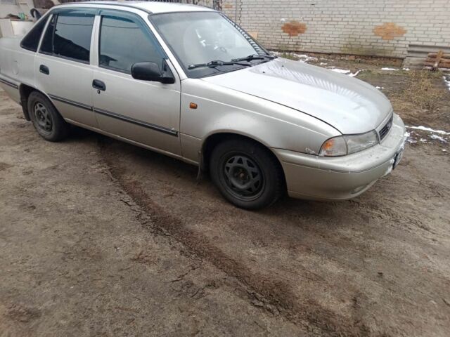 Сірий Деу Нексія, об'ємом двигуна 0 л та пробігом 280 тис. км за 1600 $, фото 1 на Automoto.ua