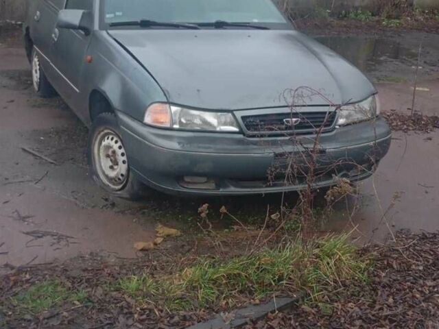 Серый Дэу Нексия, объемом двигателя 0 л и пробегом 270 тыс. км за 474 $, фото 1 на Automoto.ua