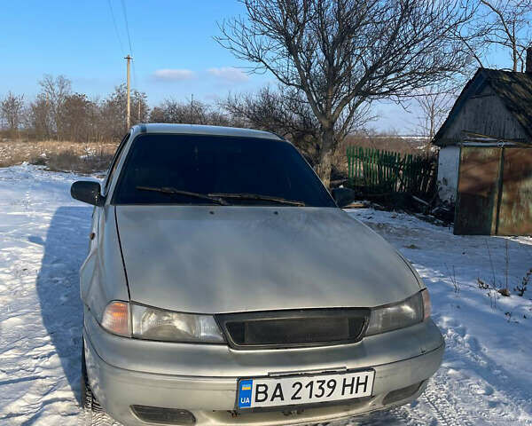 Сірий Деу Нексія, об'ємом двигуна 1.6 л та пробігом 250 тис. км за 2400 $, фото 1 на Automoto.ua
