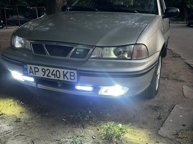Серый Дэу Нексия, объемом двигателя 1.5 л и пробегом 230 тыс. км за 2450 $, фото 1 на Automoto.ua