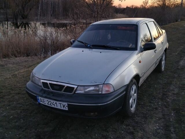 Сірий Деу Нексія, об'ємом двигуна 1.5 л та пробігом 2 тис. км за 899 $, фото 1 на Automoto.ua