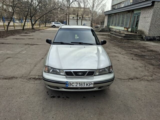 Сірий Деу Нексія, об'ємом двигуна 0 л та пробігом 200 тис. км за 1016 $, фото 1 на Automoto.ua