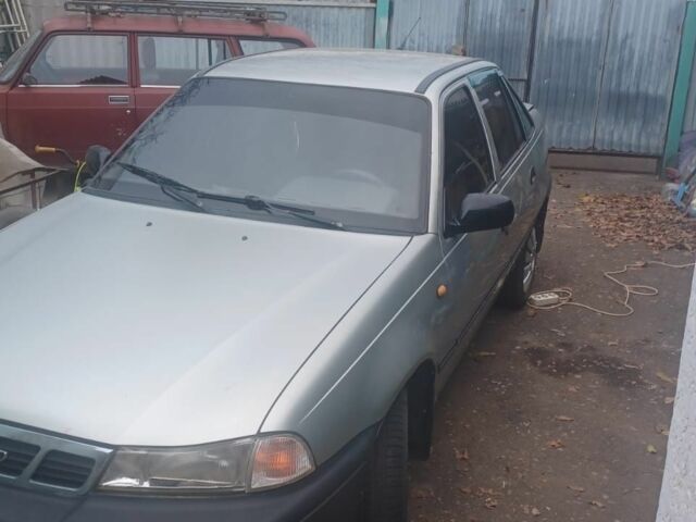 Серый Дэу Нексия, объемом двигателя 0 л и пробегом 140 тыс. км за 1898 $, фото 1 на Automoto.ua