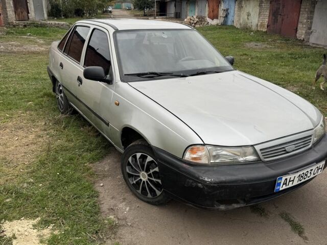 Сірий Деу Нексія, об'ємом двигуна 1.5 л та пробігом 128 тис. км за 1056 $, фото 1 на Automoto.ua