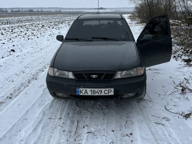 Сірий Деу Нексія, об'ємом двигуна 1.5 л та пробігом 3 тис. км за 2200 $, фото 1 на Automoto.ua