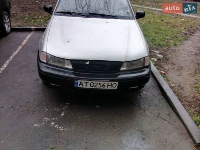 Серый Дэу Нексия, объемом двигателя 1.5 л и пробегом 200 тыс. км за 750 $, фото 1 на Automoto.ua