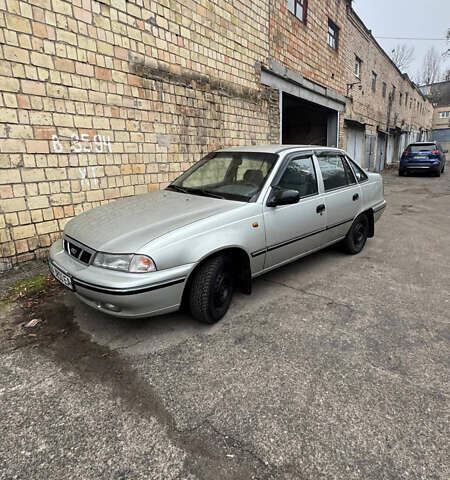 Серый Дэу Нексия, объемом двигателя 1.5 л и пробегом 179 тыс. км за 1750 $, фото 1 на Automoto.ua