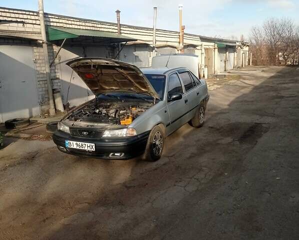 Сірий Деу Нексія, об'ємом двигуна 1.5 л та пробігом 304 тис. км за 1600 $, фото 1 на Automoto.ua