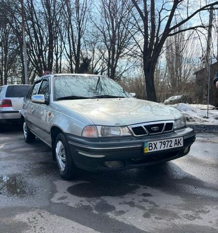 Серый Дэу Нексия, объемом двигателя 1.5 л и пробегом 128 тыс. км за 2250 $, фото 1 на Automoto.ua