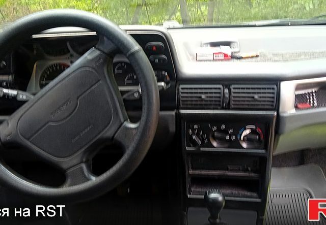 Серый Дэу Нексия, объемом двигателя 1.5 л и пробегом 200 тыс. км за 2200 $, фото 1 на Automoto.ua