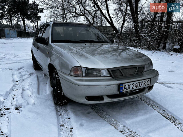 Сірий Деу Нексія, об'ємом двигуна 1.5 л та пробігом 232 тис. км за 2500 $, фото 1 на Automoto.ua