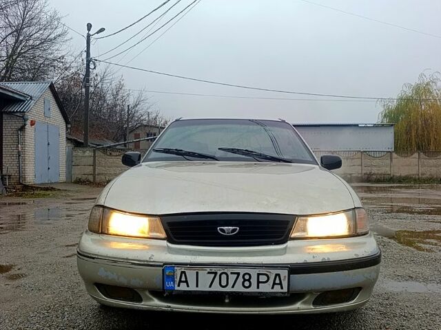 Серый Дэу Нексия, объемом двигателя 1.5 л и пробегом 20000 тыс. км за 850 $, фото 1 на Automoto.ua