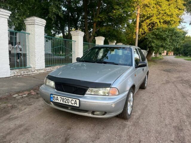 Сірий Деу Нексія, об'ємом двигуна 1.5 л та пробігом 220 тис. км за 1500 $, фото 1 на Automoto.ua