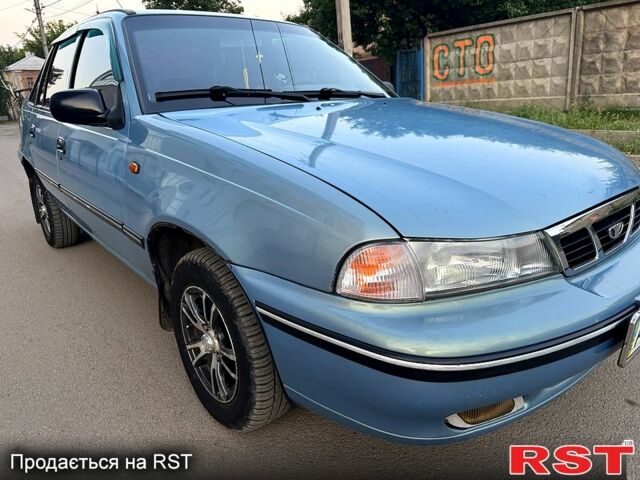 Сірий Деу Нексія, об'ємом двигуна 1.5 л та пробігом 200 тис. км за 2150 $, фото 1 на Automoto.ua