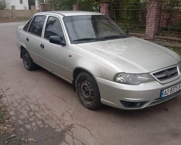 Сірий Деу Нексія, об'ємом двигуна 1.5 л та пробігом 420 тис. км за 1150 $, фото 1 на Automoto.ua