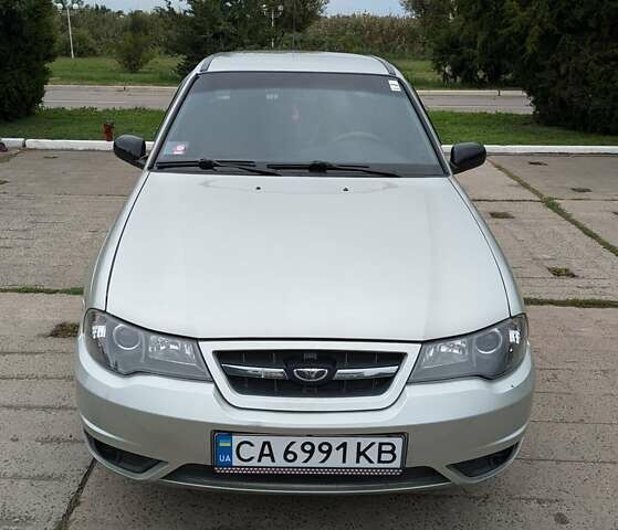 Сірий Деу Нексія, об'ємом двигуна 1.5 л та пробігом 82 тис. км за 3700 $, фото 1 на Automoto.ua