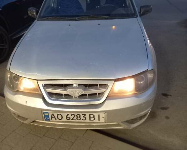 Сірий Деу Нексія, об'ємом двигуна 1.5 л та пробігом 125 тис. км за 1200 $, фото 1 на Automoto.ua
