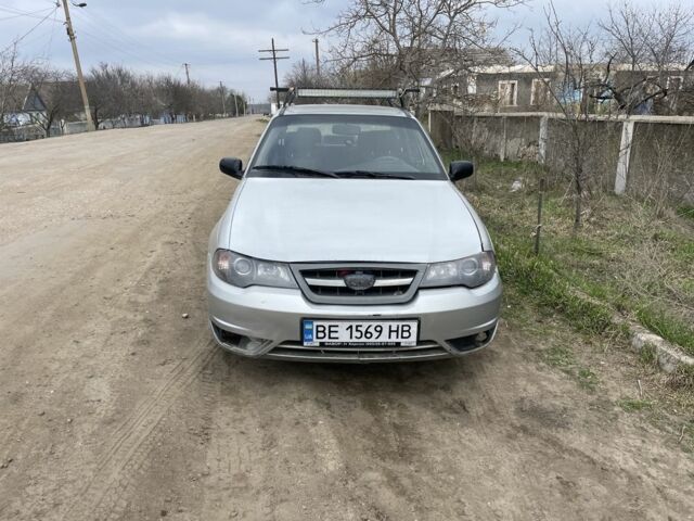 Серый Дэу Нексия, объемом двигателя 1.5 л и пробегом 280 тыс. км за 1129 $, фото 1 на Automoto.ua