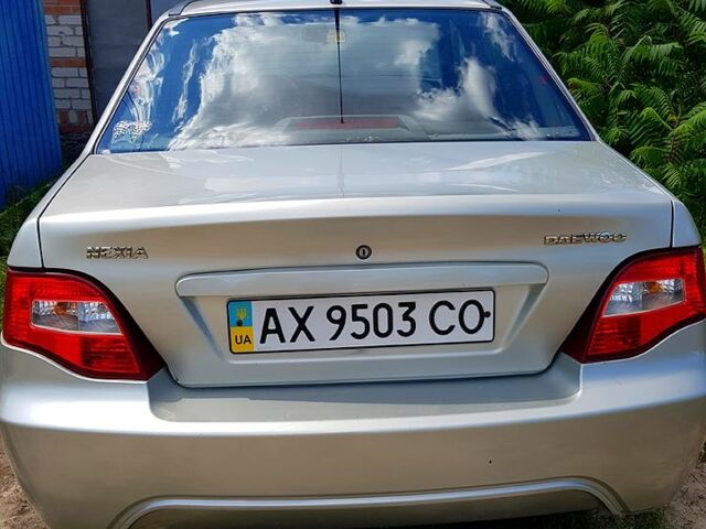 Сірий Деу Нексія, об'ємом двигуна 1.5 л та пробігом 65 тис. км за 3500 $, фото 1 на Automoto.ua