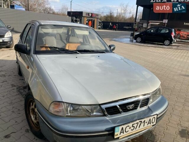 Серый Дэу Нексия, объемом двигателя 1.5 л и пробегом 112 тыс. км за 700 $, фото 1 на Automoto.ua