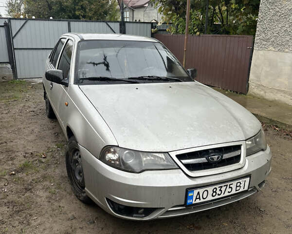 Сірий Деу Нексія, об'ємом двигуна 1.5 л та пробігом 400 тис. км за 500 $, фото 1 на Automoto.ua