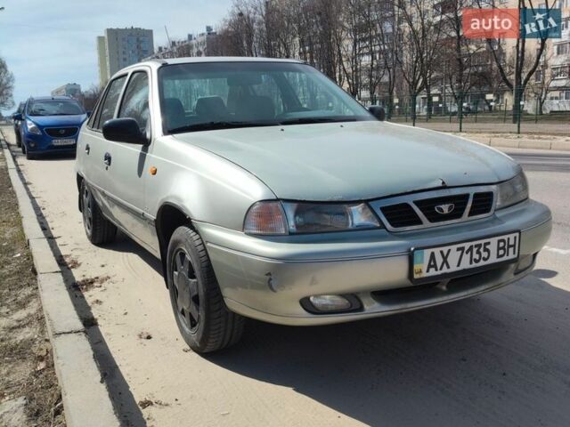 Серый Дэу Нексия, объемом двигателя 1.6 л и пробегом 277 тыс. км за 1500 $, фото 1 на Automoto.ua