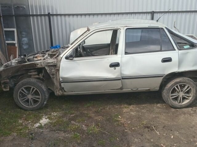 Серый Дэу Нексия, объемом двигателя 0 л и пробегом 245 тыс. км за 550 $, фото 1 на Automoto.ua