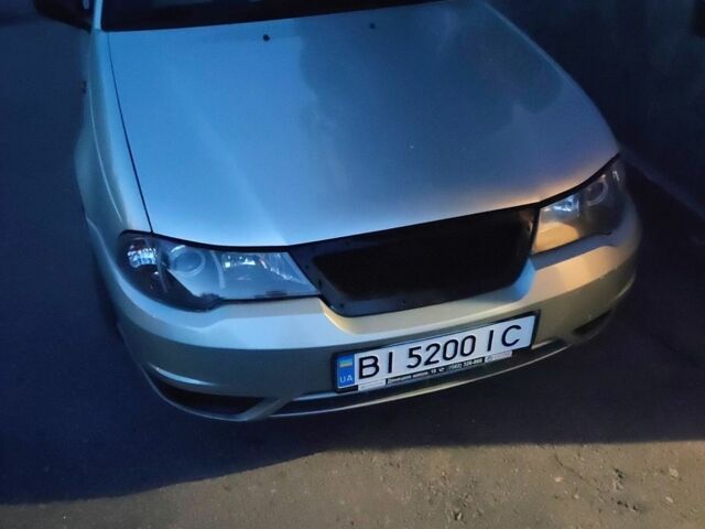 Серый Дэу Нексия, объемом двигателя 1.5 л и пробегом 333 тыс. км за 1800 $, фото 1 на Automoto.ua