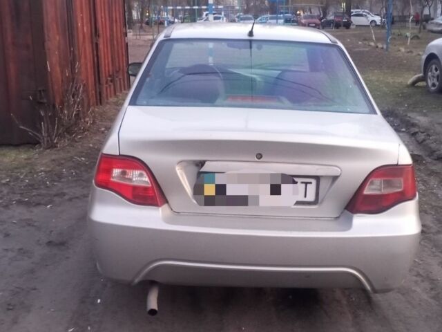 Серый Дэу Нексия, объемом двигателя 1.5 л и пробегом 231 тыс. км за 1000 $, фото 1 на Automoto.ua