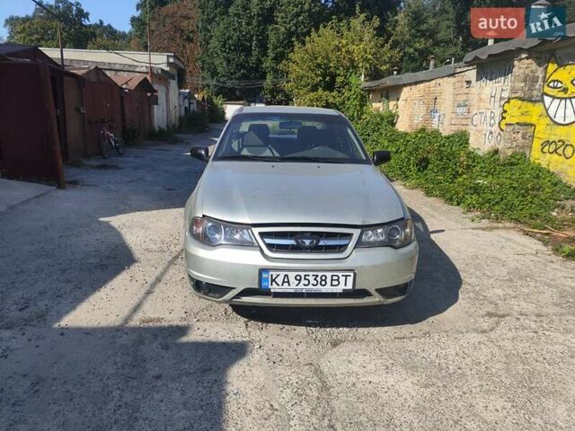 Сірий Деу Нексія, об'ємом двигуна 1.5 л та пробігом 38 тис. км за 4500 $, фото 1 на Automoto.ua