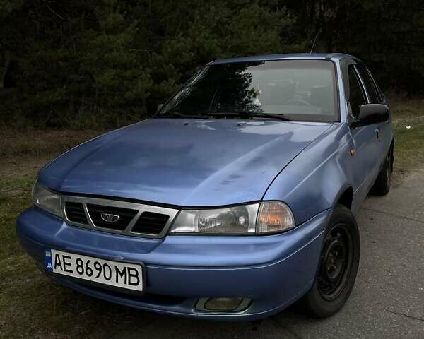 Серый Дэу Нексия, объемом двигателя 1.5 л и пробегом 172 тыс. км за 1400 $, фото 1 на Automoto.ua