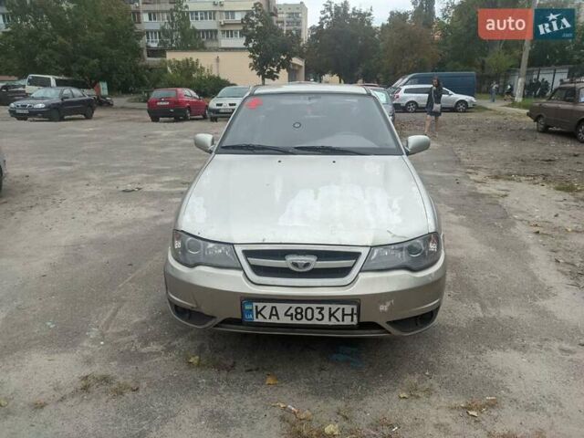 Сірий Деу Нексія, об'ємом двигуна 1.5 л та пробігом 144 тис. км за 1500 $, фото 1 на Automoto.ua