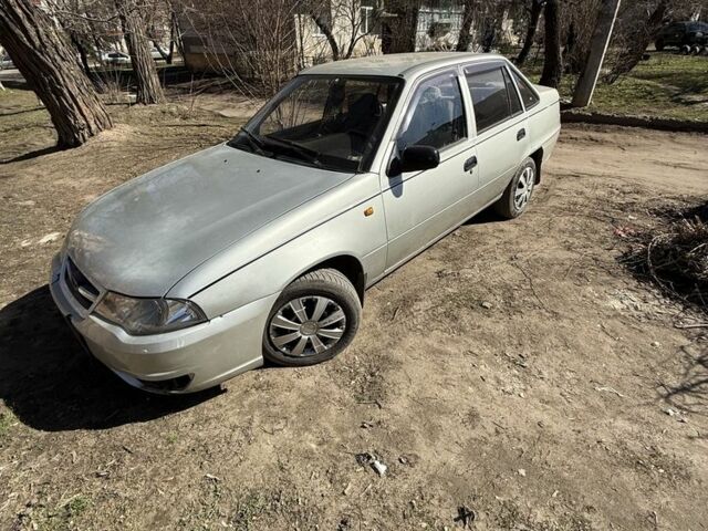 Сірий Деу Нексія, об'ємом двигуна 1.5 л та пробігом 227 тис. км за 2300 $, фото 1 на Automoto.ua