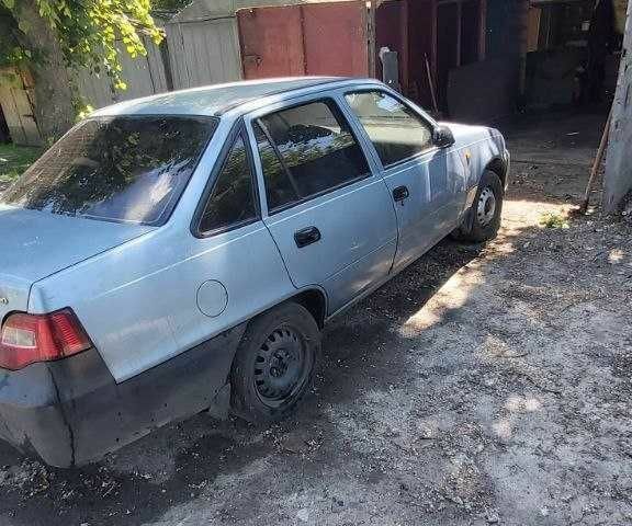 Серый Дэу Нексия, объемом двигателя 1.5 л и пробегом 108 тыс. км за 1500 $, фото 1 на Automoto.ua