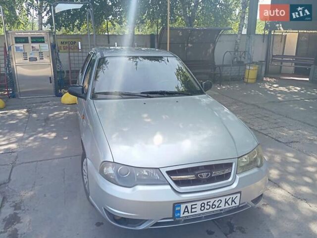 Серый Дэу Нексия, объемом двигателя 0 л и пробегом 175 тыс. км за 2800 $, фото 1 на Automoto.ua