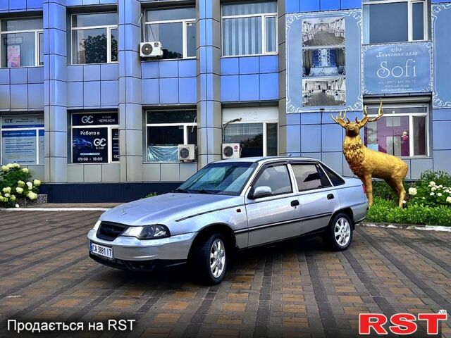 Сірий Деу Нексія, об'ємом двигуна 1.5 л та пробігом 259 тис. км за 1800 $, фото 1 на Automoto.ua