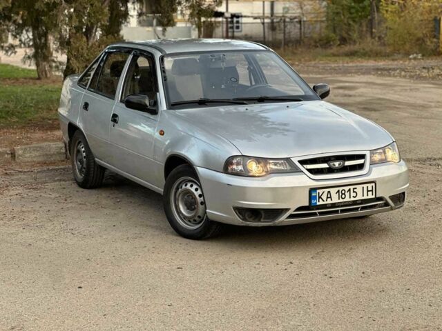 Серый Дэу Нексия, объемом двигателя 1.6 л и пробегом 106 тыс. км за 2900 $, фото 1 на Automoto.ua