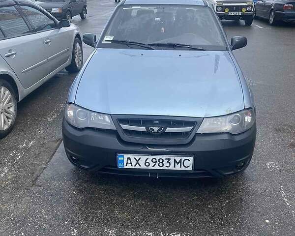 Сірий Деу Нексія, об'ємом двигуна 1.5 л та пробігом 200 тис. км за 1800 $, фото 1 на Automoto.ua