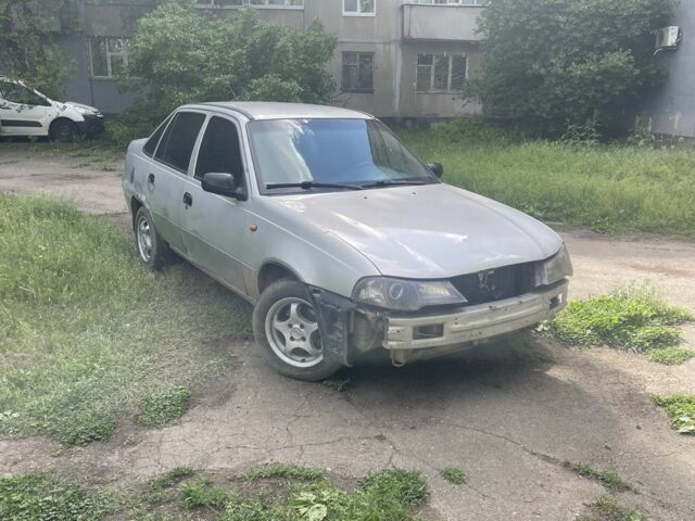 Серый Дэу Нексия, объемом двигателя 1.6 л и пробегом 217 тыс. км за 1450 $, фото 1 на Automoto.ua