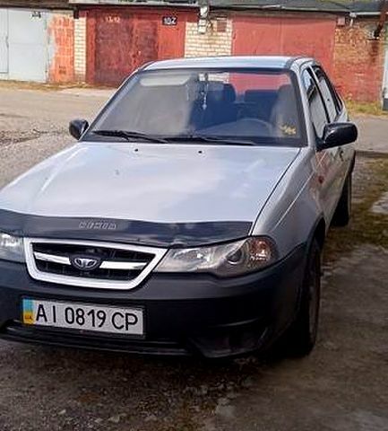 Сірий Деу Нексія, об'ємом двигуна 1.5 л та пробігом 1180 тис. км за 200 $, фото 1 на Automoto.ua