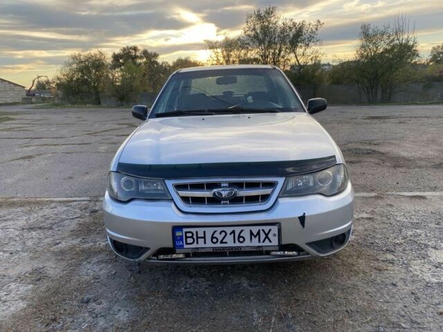 Сірий Деу Нексія, об'ємом двигуна 1.5 л та пробігом 243 тис. км за 1807 $, фото 1 на Automoto.ua