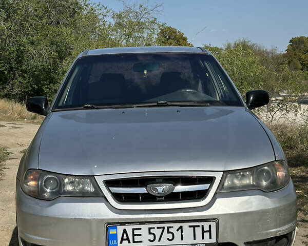 Серый Дэу Нексия, объемом двигателя 1.5 л и пробегом 135 тыс. км за 2599 $, фото 1 на Automoto.ua