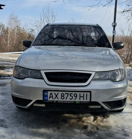 Сірий Деу Нексія, об'ємом двигуна 1.5 л та пробігом 153 тис. км за 1956 $, фото 1 на Automoto.ua