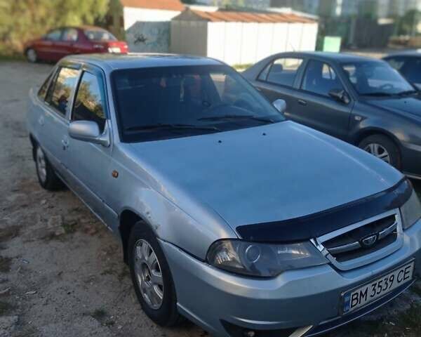 Серый Дэу Нексия, объемом двигателя 1.5 л и пробегом 188 тыс. км за 1400 $, фото 1 на Automoto.ua