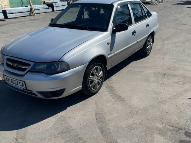 Сірий Деу Нексія, об'ємом двигуна 1.6 л та пробігом 183 тис. км за 1700 $, фото 1 на Automoto.ua