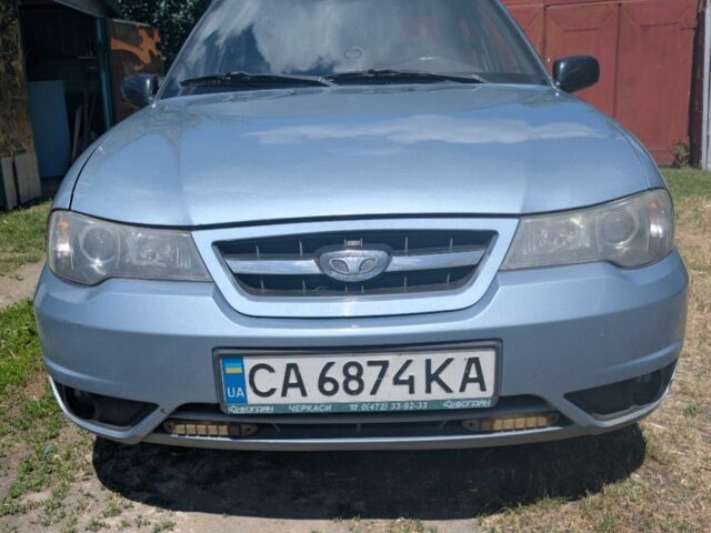 Серый Дэу Нексия, объемом двигателя 1.5 л и пробегом 190 тыс. км за 1607 $, фото 1 на Automoto.ua