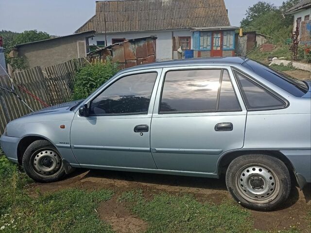 Сірий Деу Нексія, об'ємом двигуна 1.6 л та пробігом 87 тис. км за 4000 $, фото 1 на Automoto.ua