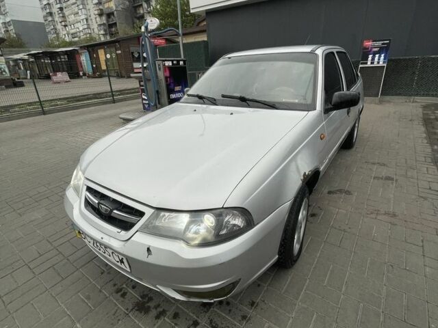 Серый Дэу Нексия, объемом двигателя 1.5 л и пробегом 249 тыс. км за 1700 $, фото 1 на Automoto.ua