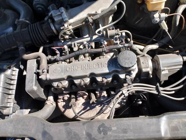 Синий Дэу Нексия, объемом двигателя 1.5 л и пробегом 400 тыс. км за 800 $, фото 1 на Automoto.ua