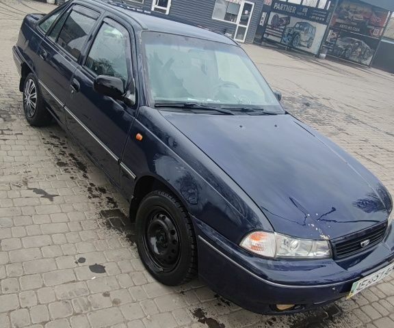 Синий Дэу Нексия, объемом двигателя 0 л и пробегом 108 тыс. км за 1900 $, фото 1 на Automoto.ua